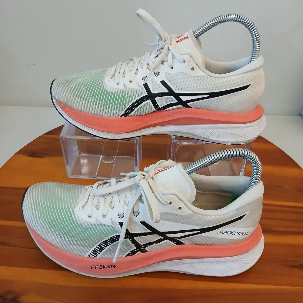 Asics Magic Speed 3 Womens 7.5 White Running‎ Shoes Sneakers 1012B518 FF Blast+